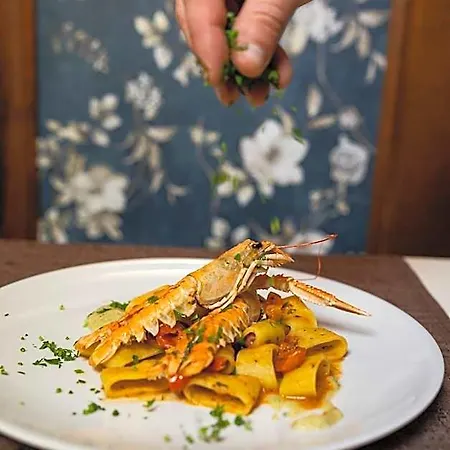 Tenuta Rosa - Gastronomia E Relax Hotel
