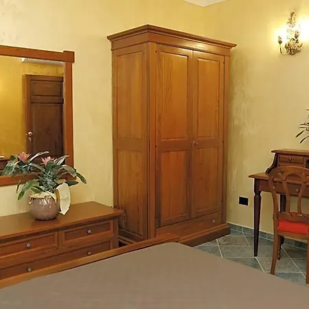 Hotel Tenuta Rosa - Gastronomia E Relax